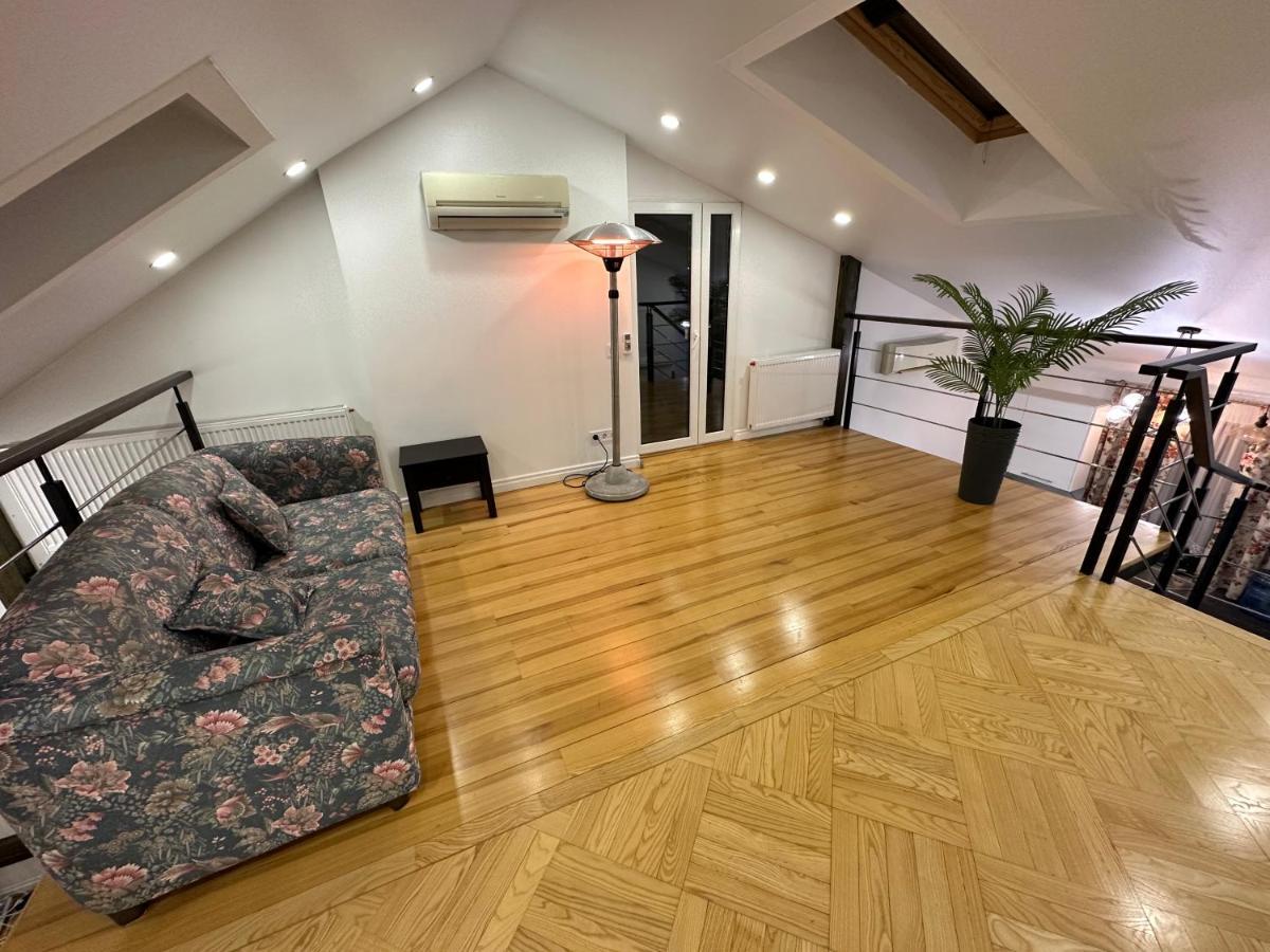 Apartament Gamla Stan Lwów Zewnętrze zdjęcie
