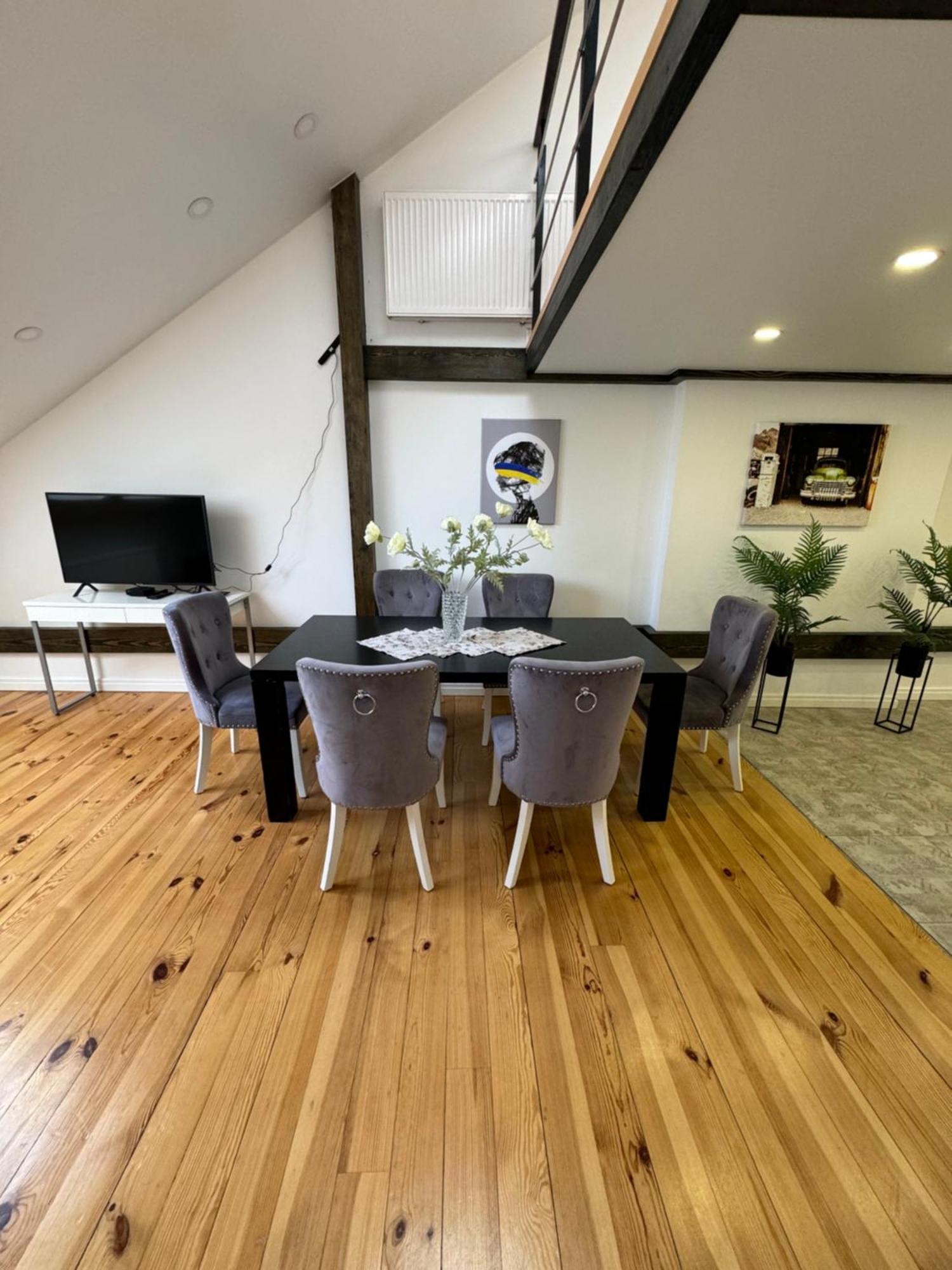 Apartament Gamla Stan Lwów Zewnętrze zdjęcie